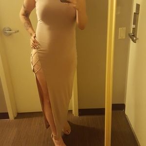 LONG DRESS SHORT SLIT